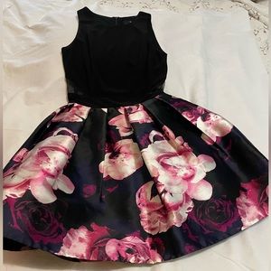 Black floral dress size 2